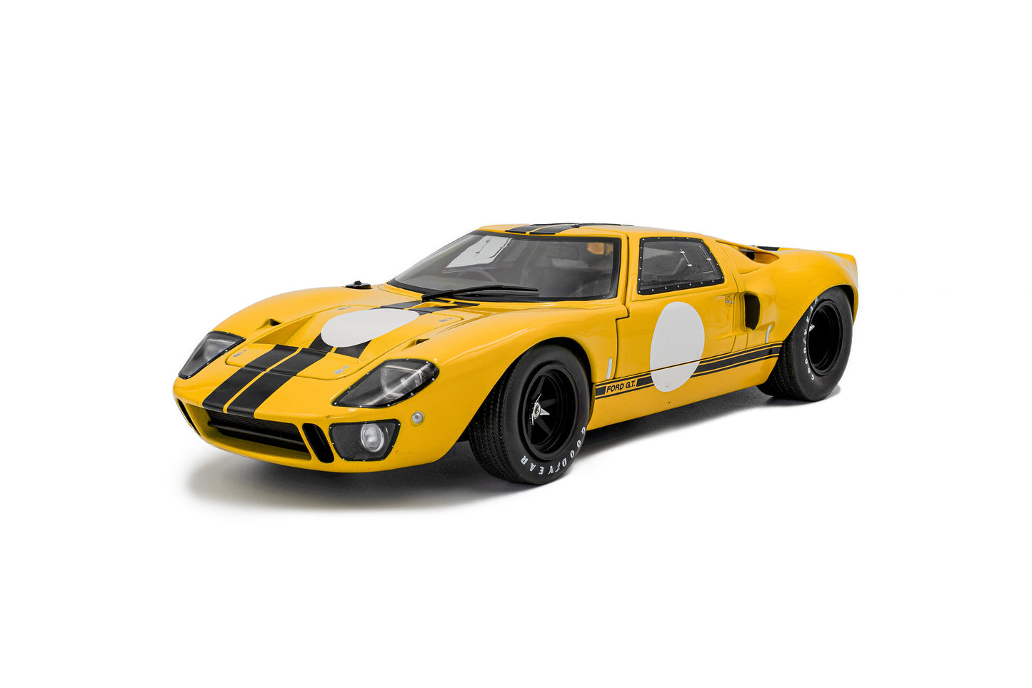 Solido 1968 Ford GT40 Mk1 Yellow 1:18