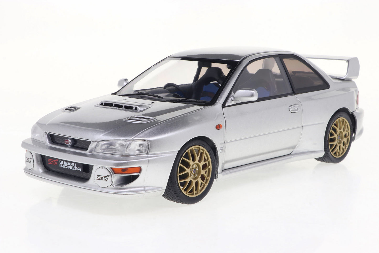 Solido 1998 Subaru Impreza 22B Silver 1:18