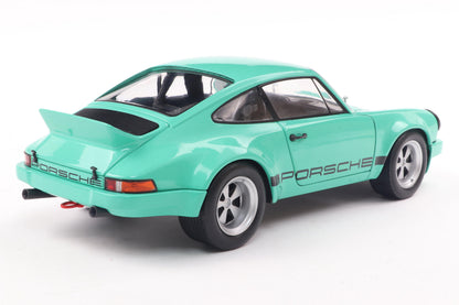 Solido 1974 Porsche 911 RS 3.0L Coupe IROC Daytona Green 1:18