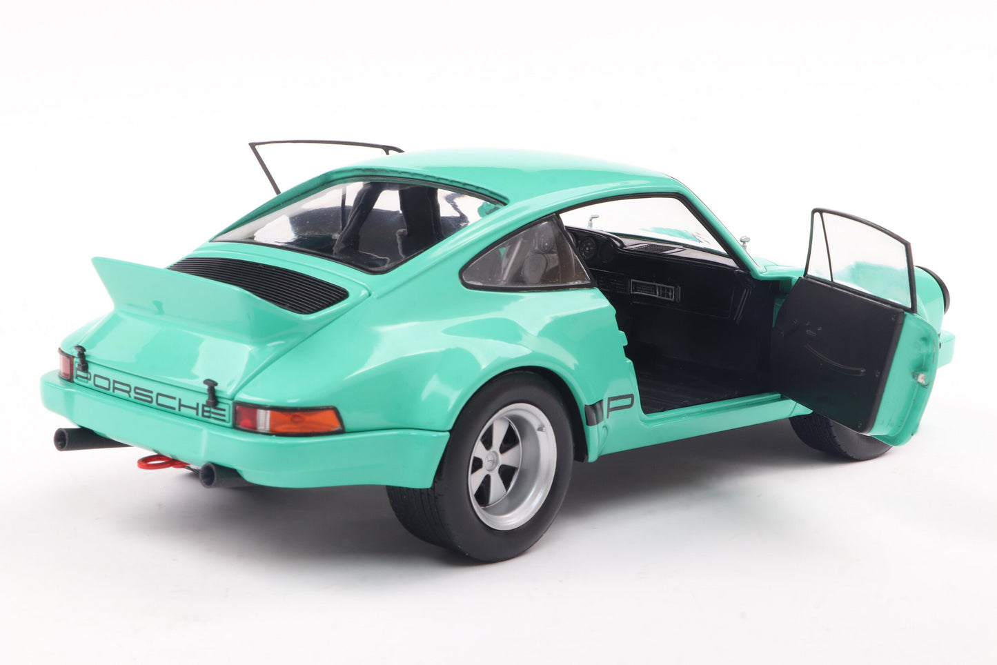 Solido 1974 Porsche 911 RS 3.0L Coupe IROC Daytona Green 1:18