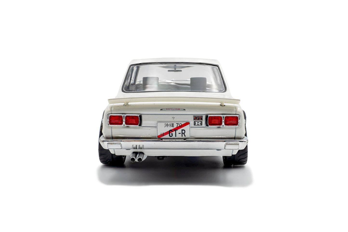 Solido 1970 Nissan Skyline (C10) Hakosuka White 1:18
