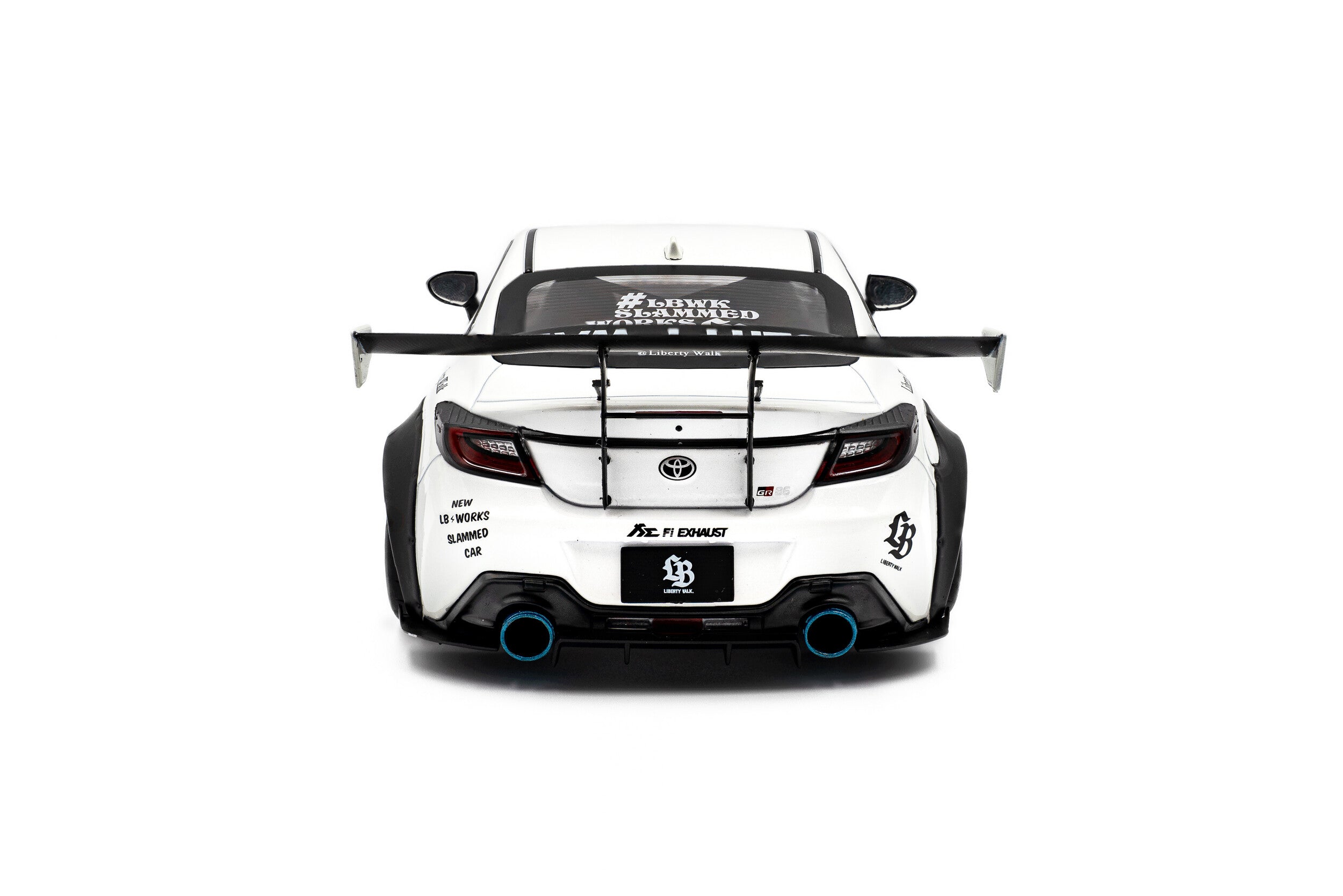 Solido 2024 Toyota GR86 LBWK Body Kit Pearl White 1:18 – STM Diecast