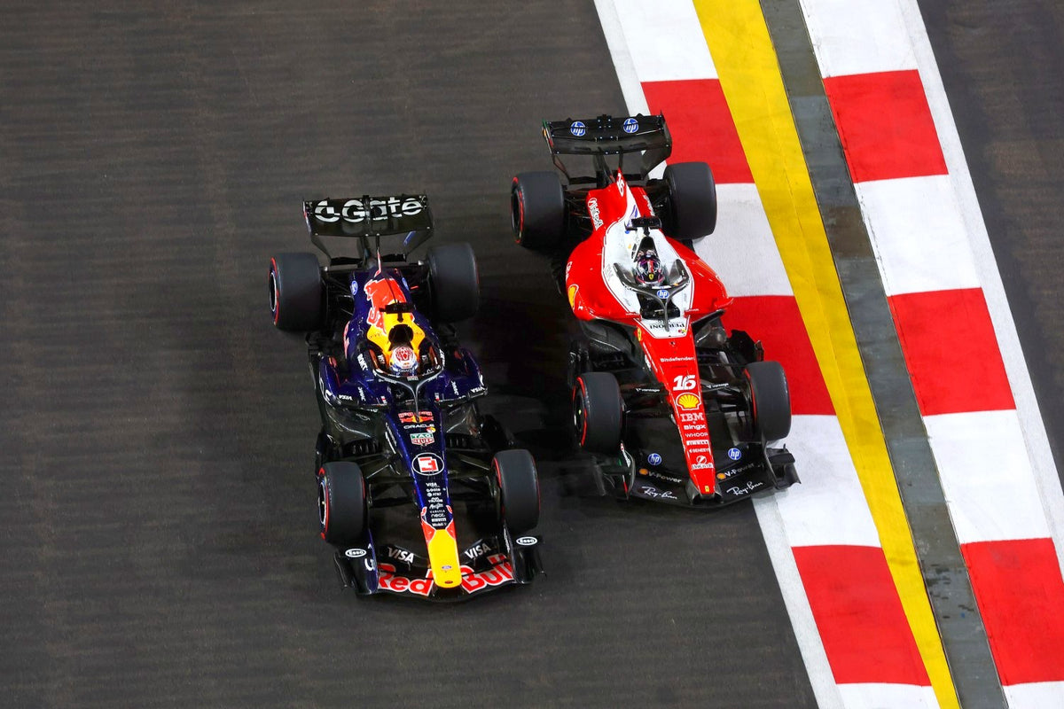 Minichamps F1 RB22 Team Oracle Red Bull Racing #3 Winner Singapore GP 2026 (Verstappen) 1:18