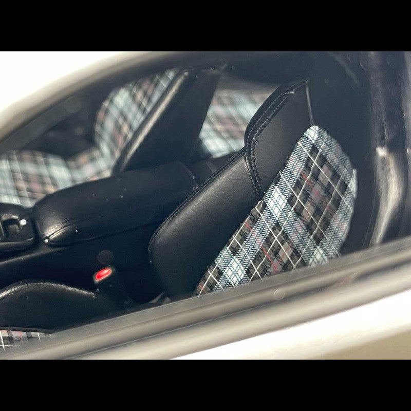 Spark-Model 2024 Porsche 911 Turbo (992) 50th Anniversary WITH DISPLAY GT Silver Metallic 1:18