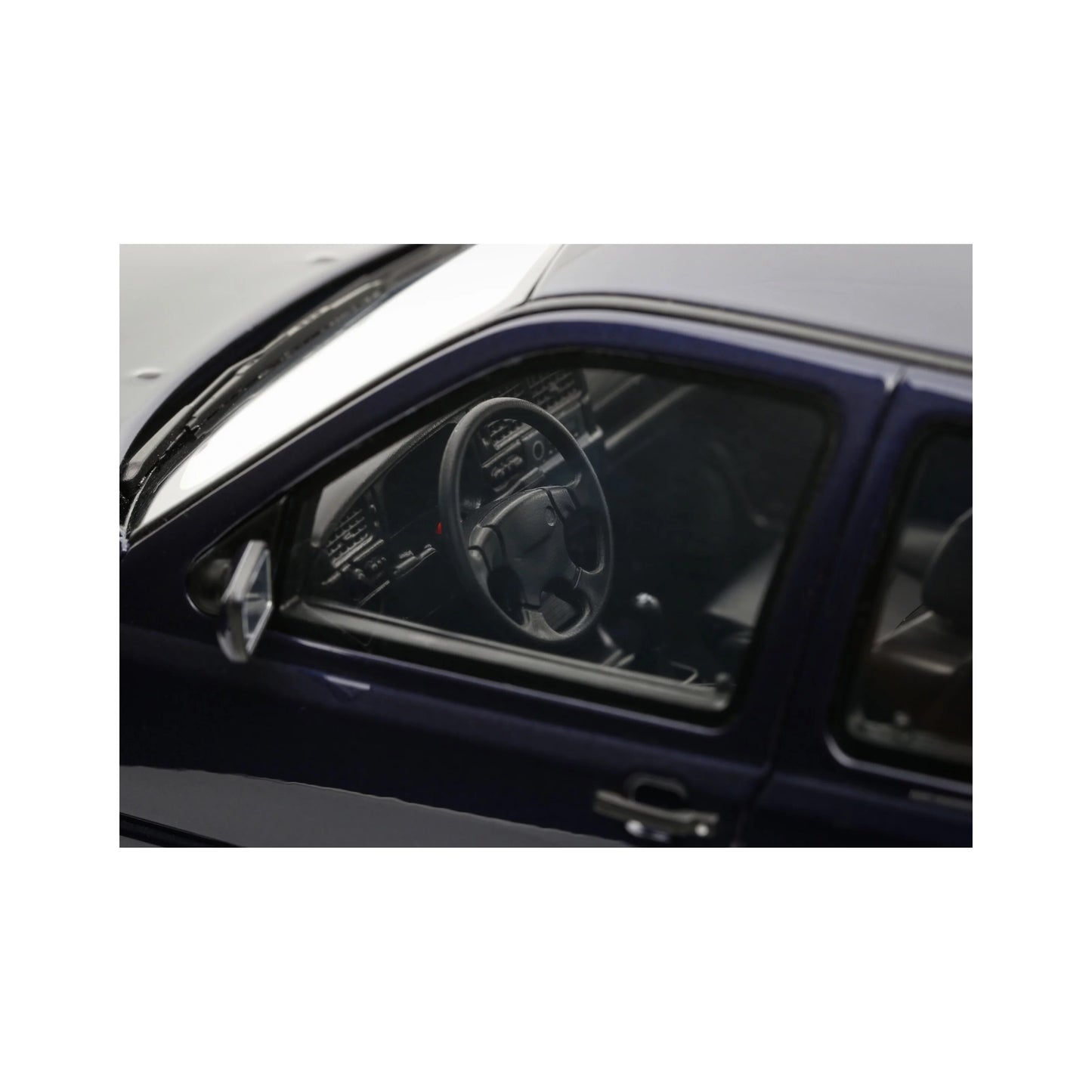 Otto 1996 Volkswagen Vento (Jetta) VR6 MK III Mystic Blue Pearl 1:18