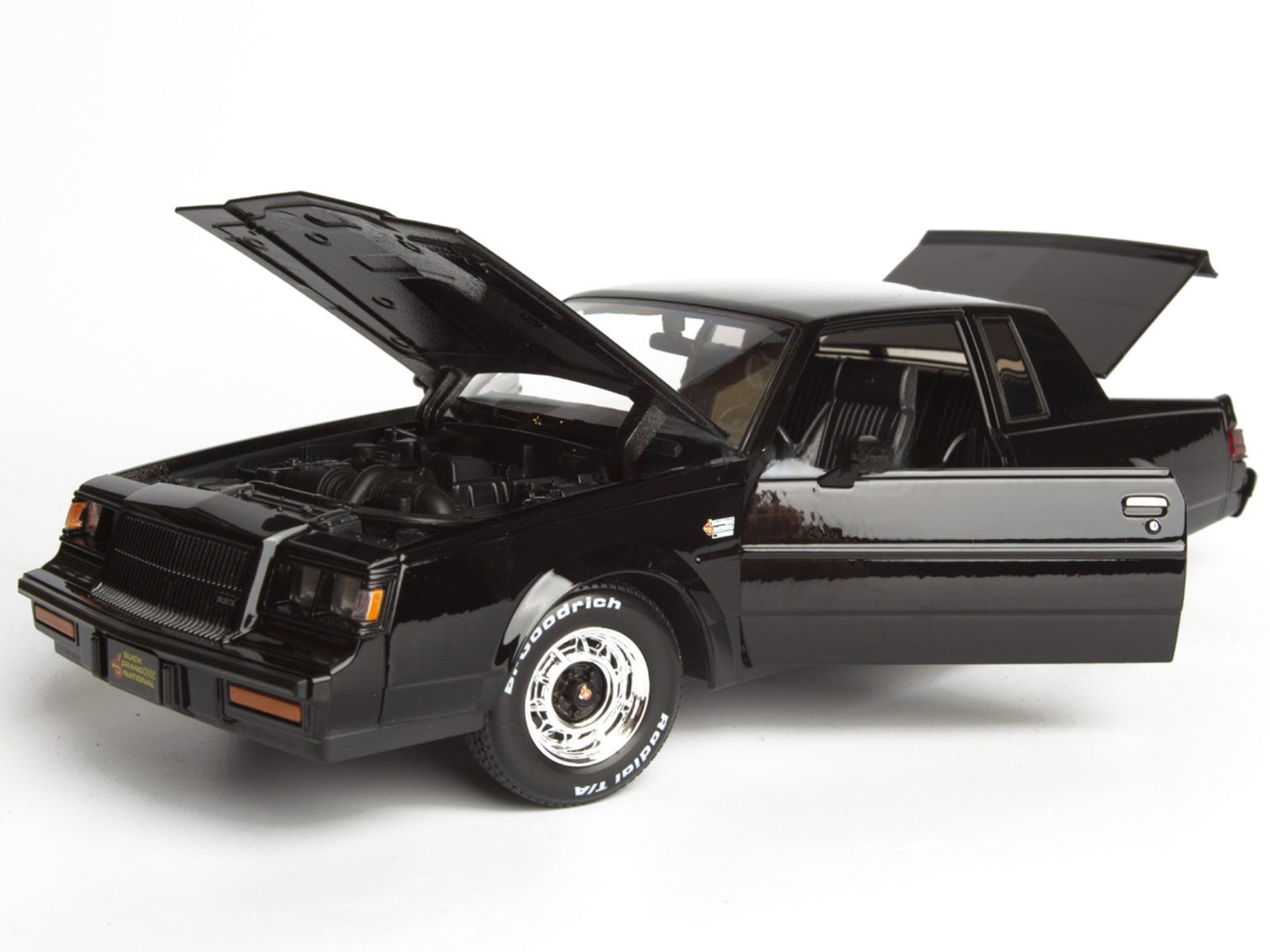 Maisto 1987 Buick Grand National Black 1:18