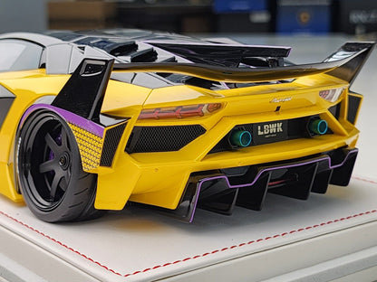 Ivy Merit Lamborghini Aventador GT Evo LB Silhouette Works Yellow 1:18 WITH DISPLAY