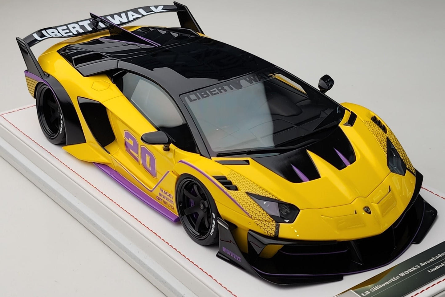 Ivy Merit Lamborghini Aventador GT Evo LB Silhouette Works Yellow 1:18 WITH DISPLAY